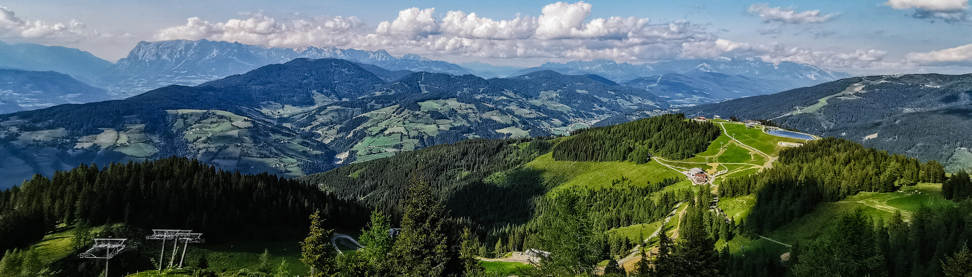 Blick ins Tal von Snow Space Wagrain 